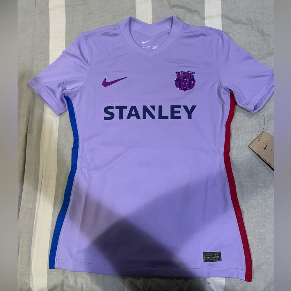 Barcelona women’s jersey